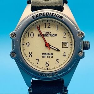 TIMEX EXPEDITION Vintage 2001 Women’s Quartz Wristwatch Date Indiglo Working Cnd